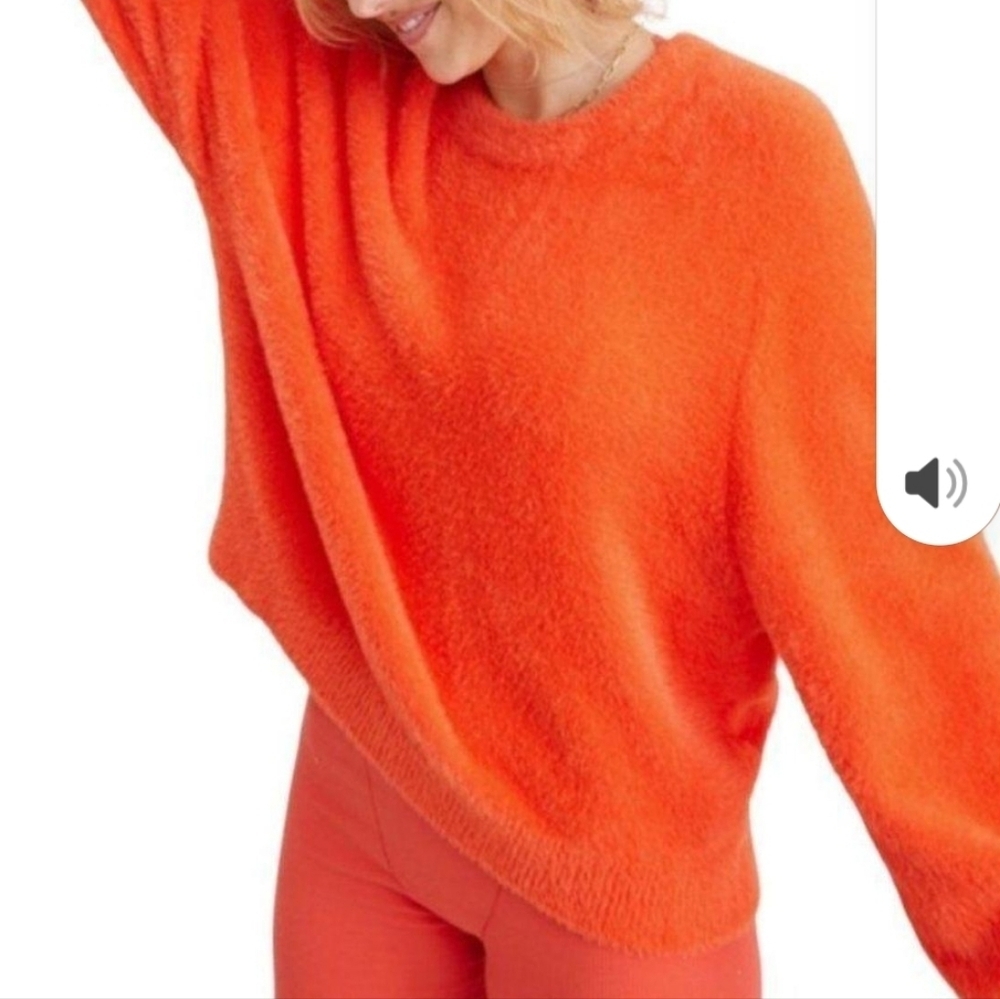 Aerie Furry Crew Sweater Size XS